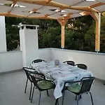In With Sea View, Terrace, Air Conditioning, Wifi 5155-2 * Primosten