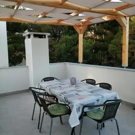 In With Sea View, Terrace, Air Conditioning, Wifi 5155-2 Apartment Primosten