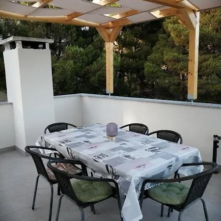 In With Sea View, Terrace, Air Conditioning, Wifi 5155-2 Apartment Primosten