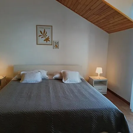 Apartment In With Sea View, Terrace, Air Conditioning, Wifi 5155-2 Primosten