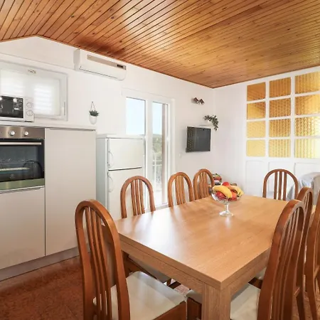 Appartamento In With Sea View, Terrace, Air Conditioning, Wifi 5155-2 Primošten