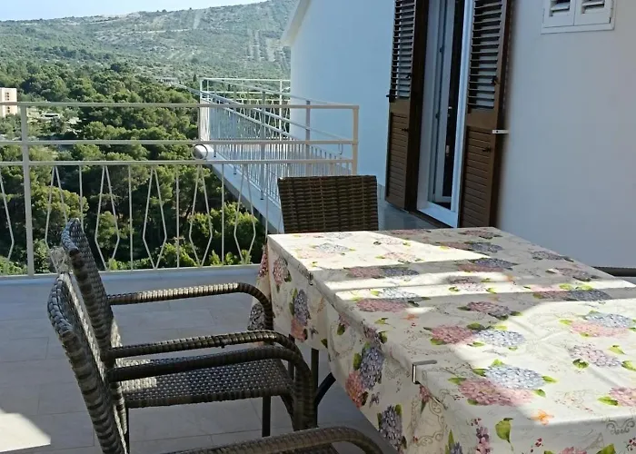 In With Sea View, Terrace, Air Conditioning, Wifi 5155-2 Apartamento Primošten