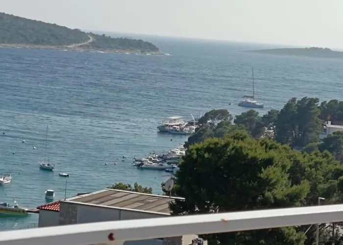 In With Sea View, Terrace, Air Conditioning, Wifi 5155-2 * Primošten